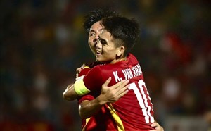  daftar main judi Dalam pertandingan antara China dan Jepang, perjuangan musim ini menonjol